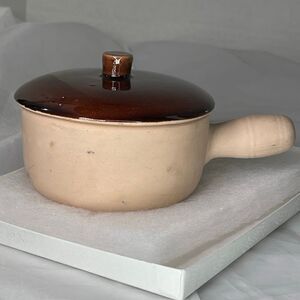 VTG La Solana Solanaware Pottery handled brown soup bean side dish for one.